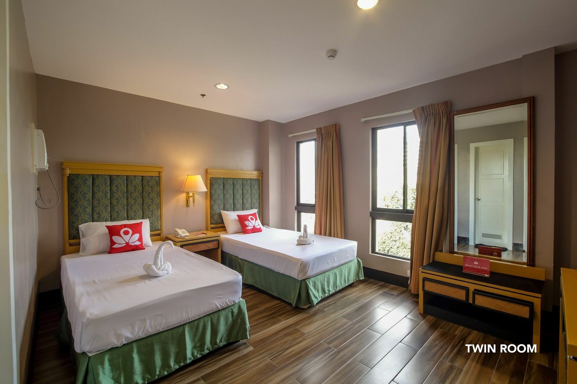 Zen Rooms Del Pilar Malate Manila Eksteriør bilde